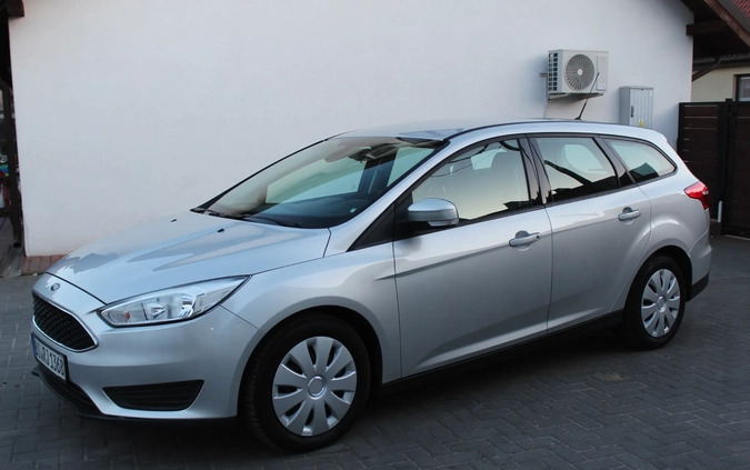 Ford Focus cena 35900 przebieg: 212158, rok produkcji 2016 z Olsztyn małe 407